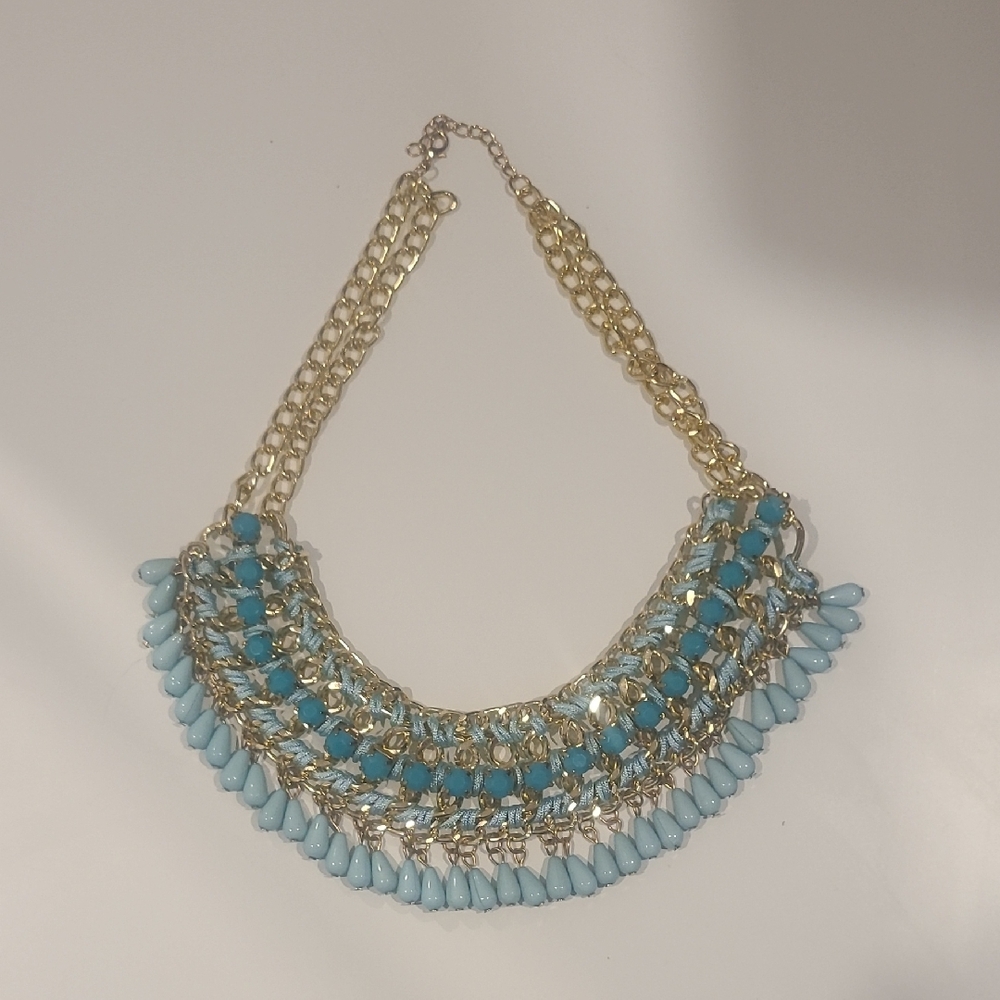 Elegant Gold and Blue Statement Necklace